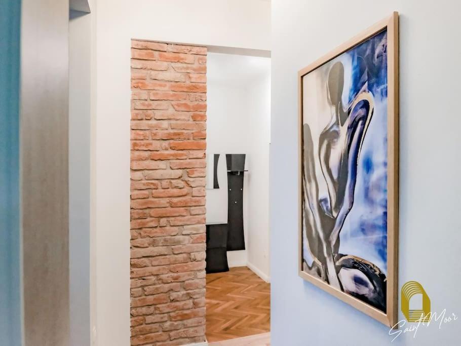 Saint Moor Suite #1 Pécs Buitenkant foto